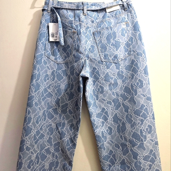 Lace Covered Baggy High Waist Jeans size 26 - Picture 5 of 15